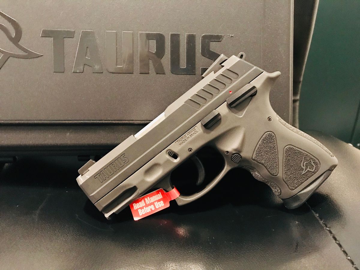 Taurus Th9c Compact Pistol 1 13 Round And 1 17 Round Magazine Excellent Shooter And Conceal 9813